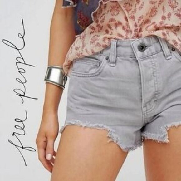 Free People Light Gray Distressed Denim Shorts with Button Fly, Size 27 - Picture 3 of 7